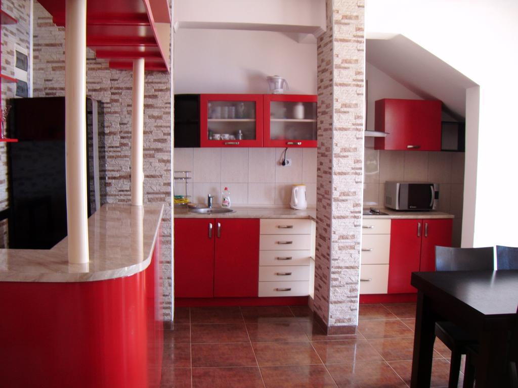 Apartments Bombona Utjeha Δωμάτιο φωτογραφία